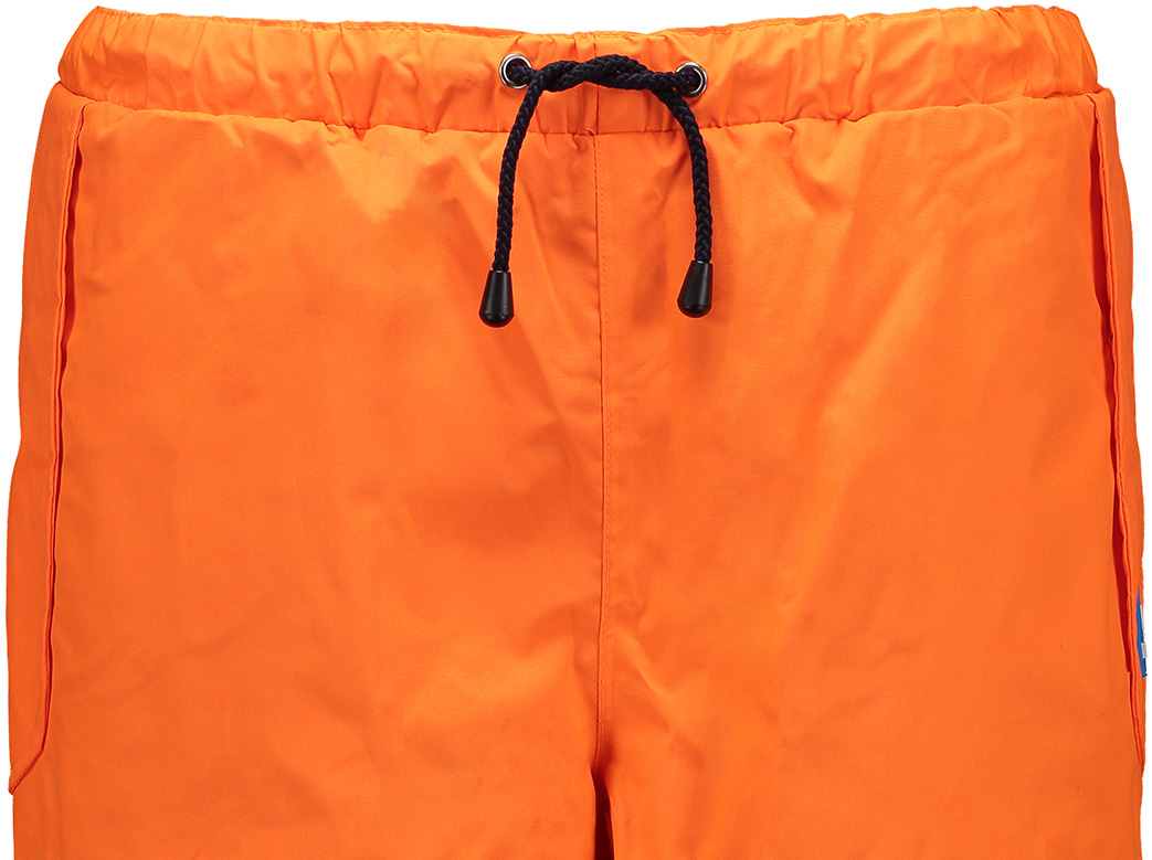 100022_HV_Raintrouse